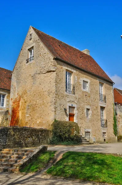 Pittoreska lilla staden mortagne au-perche i normandie — Stockfoto