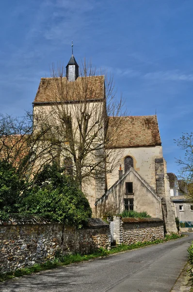 Francia, la iglesia de Autouillet — Foto de Stock