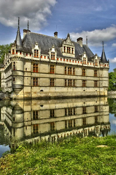 Reneszánsz kastély az Azay le Rideau-Touraine — Stock Fotó