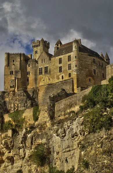 Castillo de edad media de Beynac en Dordoña — Foto de Stock