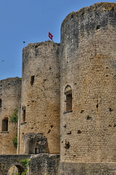 Mittelalterliche Burg von villandraut in gironde — Stockfoto