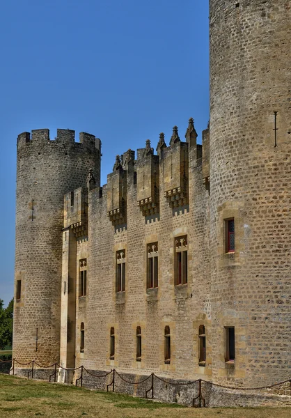 Francia, el castillo medieval de Roquetaillade en Gironda — Foto de Stock