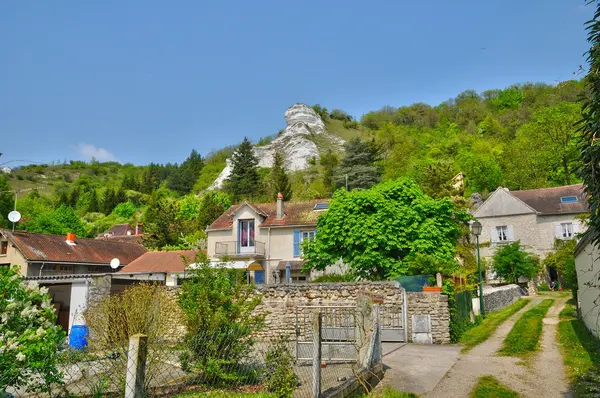 Villaggio di Haute Isle in Val d Oise — Foto Stock