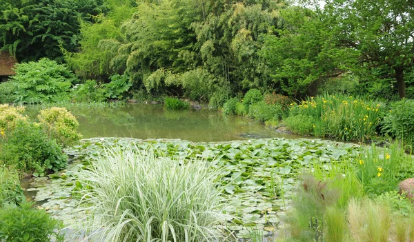 Les Jardins du Pays d Auge en Cambremer en Normandía — Foto de Stock