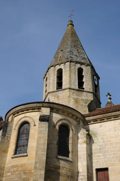 Saint denis kyrkan för brueil en vexin — Stockfoto