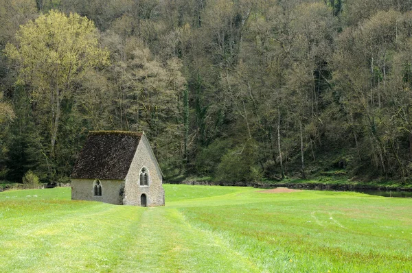 Pittoreska byn saint ceneri le gerei i normandie — Stockfoto