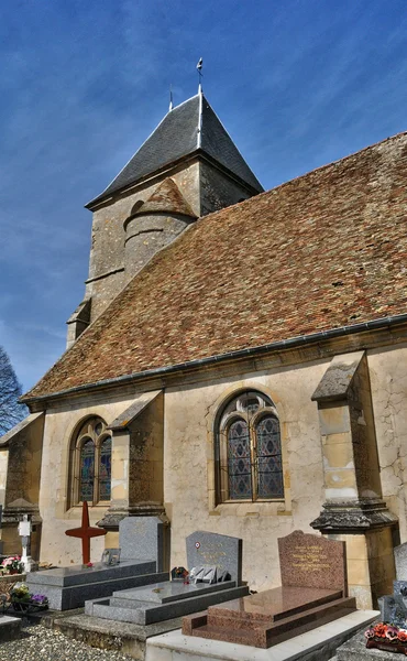 Francia, la iglesia de San Remo de Marcq — Foto de Stock