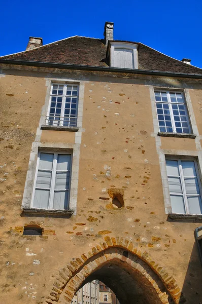 Pittoreska lilla staden mortagne au-perche i normandie — Stockfoto