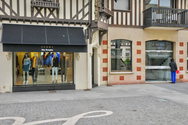 Tienda en Deauville en Normandie — Foto de Stock