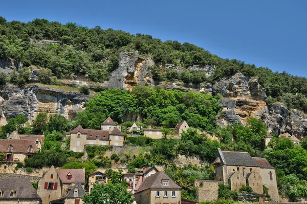 Perigord, il pittoresco villaggio di La Roque Gageac in Dordogna — Foto Stock