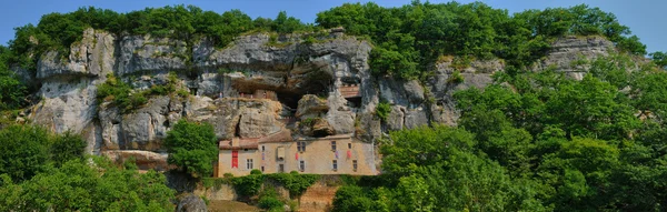 Périgord, la pittoresque Maison Forte de Reignac en Dordogne — Photo