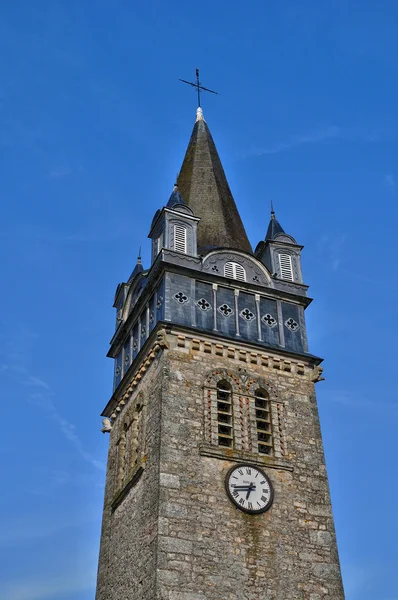 Francie, církev bagnoles de l orne v normandie — Stock fotografie