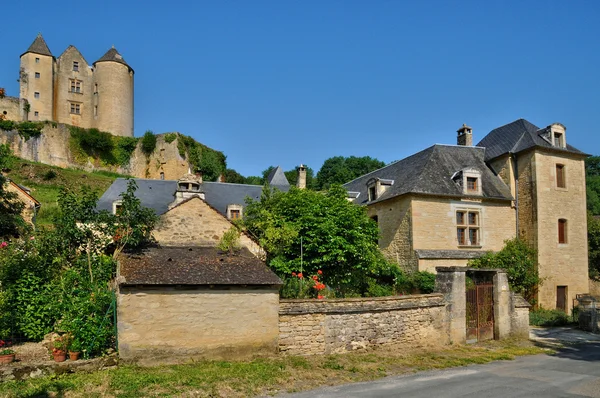 Francie, obec salignac v dordogne — Stock fotografie