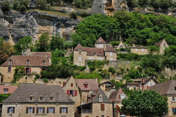 Frankrijk, schilderachtig dorp van la roque-gageac in dordogne — Stockfoto