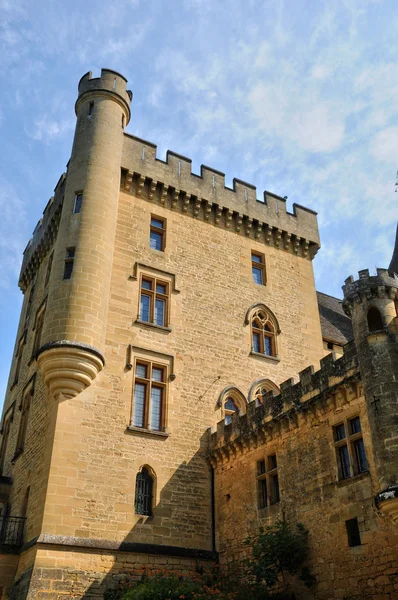 France, picturesque castle of Puymartin in Dordogne — Stock Photo, Image