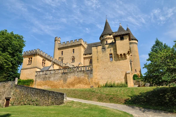 França, pitoresco castelo de Puymartin em Dordogne — Fotografia de Stock