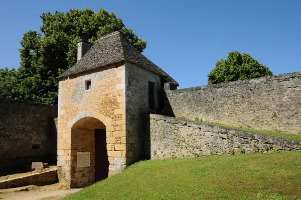 Périgord, le château pittoresque de Fenelon en Dordogne — Photo