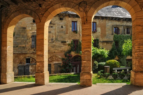 Francja, wieś salignac w dordogne — Zdjęcie stockowe