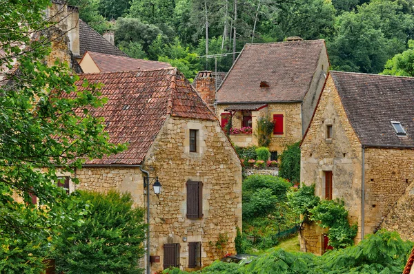 Perigord, het schilderachtige dorpje van carsac-aillac in dordogne — Stockfoto