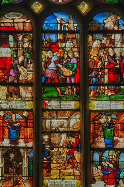 France, stained glass window in the Saint Martin church of Triel — Stock Photo, Image