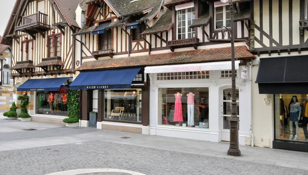 Geschäft in Deauville in der Normandie — Stockfoto