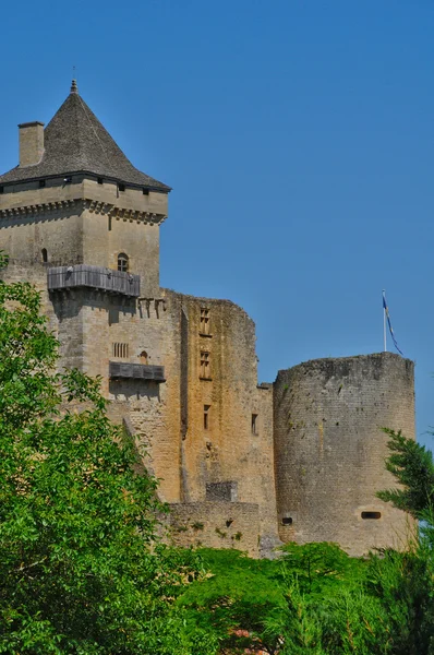 Перигорд, живописный замок Кастельно в Дордоне — стоковое фото
