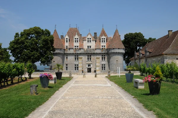 Perigord, o pitoresco castelo de Monbazillac em Dordogne — Fotografia de Stock