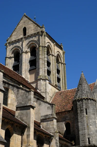 프랑스, auvers sur oise의 노 틀 담 교회 — 스톡 사진