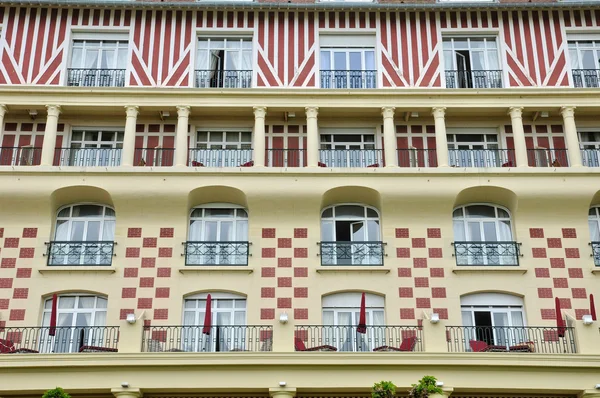 Francja, hotel royal barriere w deauville — Zdjęcie stockowe