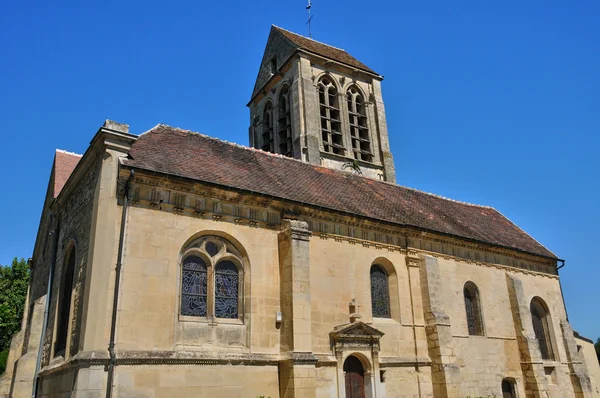 Franciaország, a régi templom pezsgő sur oise — Stock Fotó