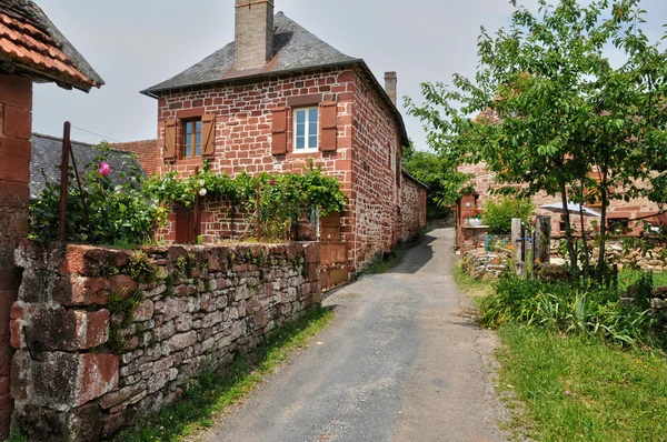Франция, живописная деревня Коллонж — стоковое фото