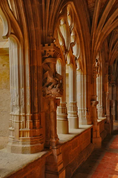 Cadouin abbey i perigord — Stockfoto