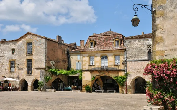 Francia, villaggio di Monpazier in Perigord — Foto Stock