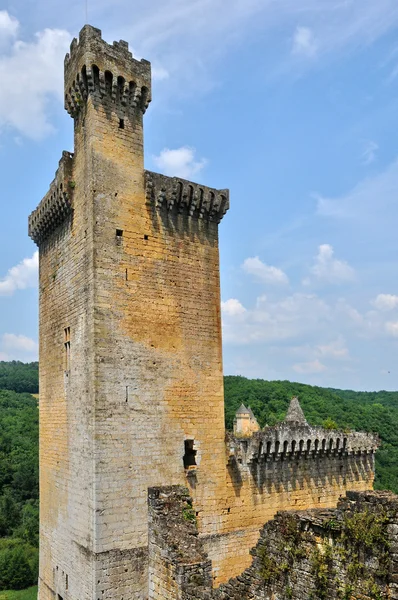 Frankrike, pittoreska slottet av commarque i dordogne — Stockfoto