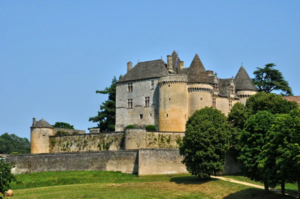 Франція, мальовничий замок fenelon в Дордонь — стокове фото