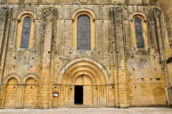 Франция, аббатство Кадуэн в Перигоре — стоковое фото