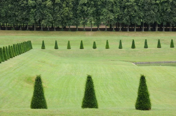 프랑스, 말리 르 아의 고전적인 공원 — 스톡 사진