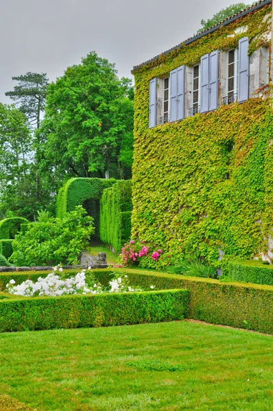 法国多尔多涅省的 marqueyssac 的风景如画的花园 — 图库照片