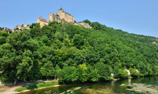 Франция, живописный замок Кастельно в Дордоне — стоковое фото