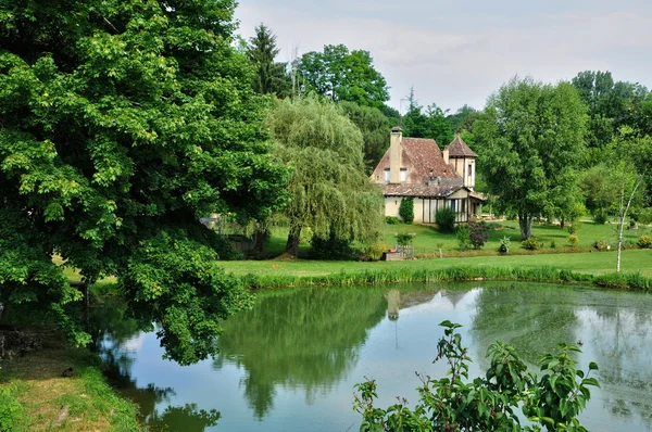 France, picturesque village of Saint Genies in Dordogne — Stock Photo, Image