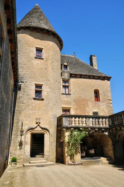 Francia, pittoresco castello di Fenelon in Dordogna — Foto Stock