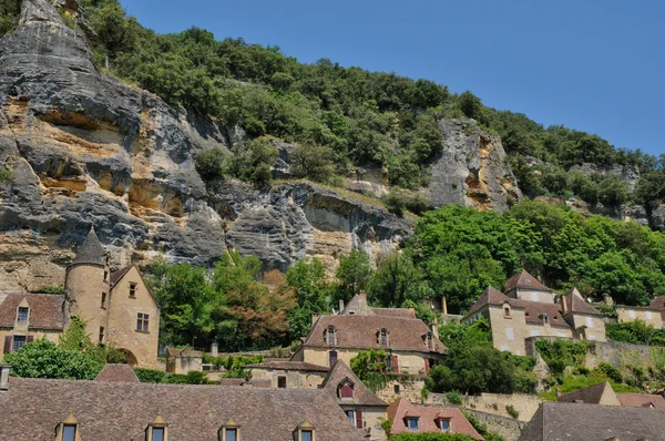 Francie, malebné vesnici la roque gageac v dordogne — Stock fotografie