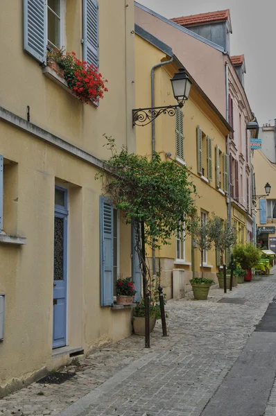 Frankrike, den gamla byn av marly le roi — Stockfoto