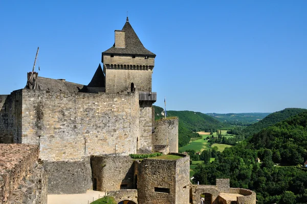 卡斯泰尔诺在多尔多涅省风景如画的城堡 — 图库照片