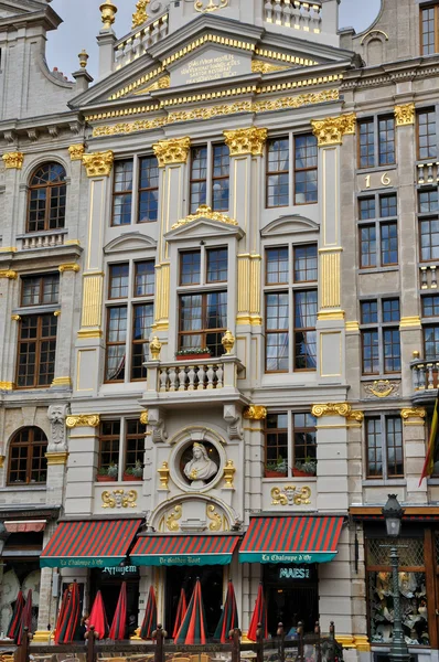 Bélgica, pintoresca Grand Place de Bruselas — Foto de Stock