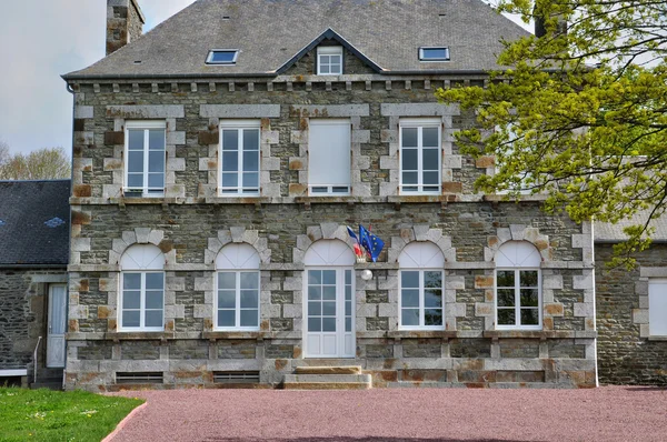 Francia, Ayuntamiento de Courtils en Normandía — Foto de Stock