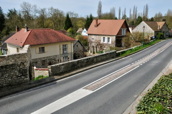 França, a aldeia de Haute Isle em Val d Oise — Fotografia de Stock