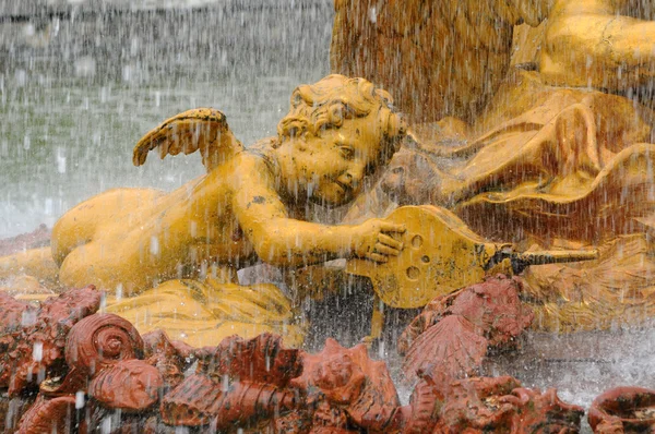 France, Saturn fountain in the Versailles Palace park — Stock Photo, Image