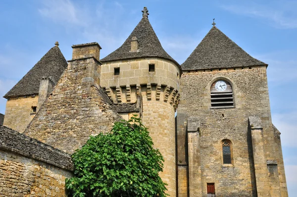 Francia, pintoresco pueblo de Saint Genies en Dordoña — Foto de Stock