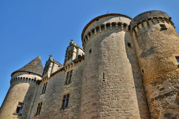 Francie, malebný hrad Fénelon v dordogne — Stock fotografie